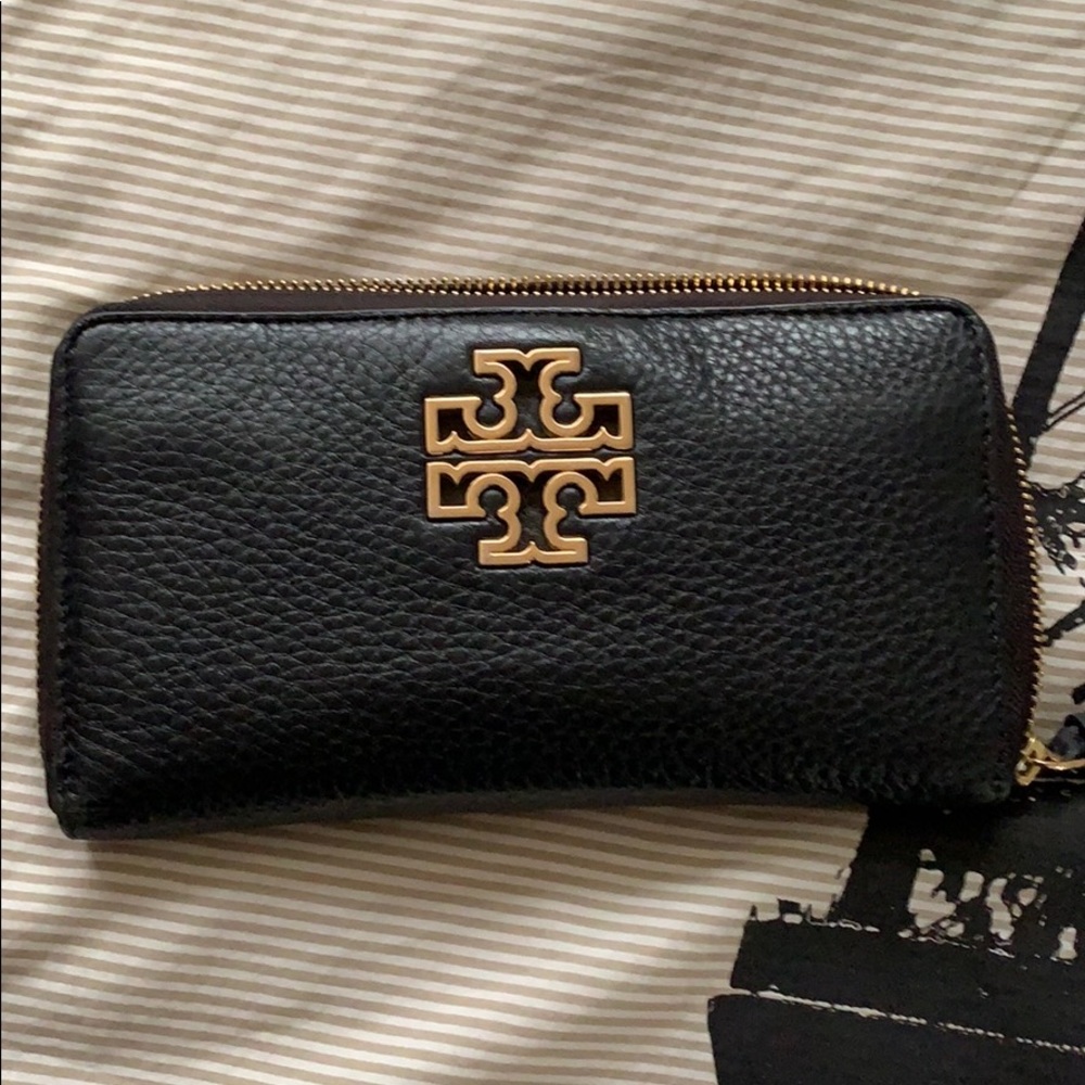 🖤Authentic Tory Burch Wallet🖤
